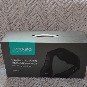 NWT - Shiatsu Massager with Heat